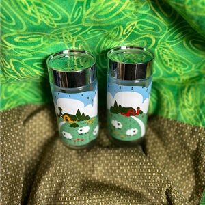 Anchor Hocking Meadow Design Glass Shakers